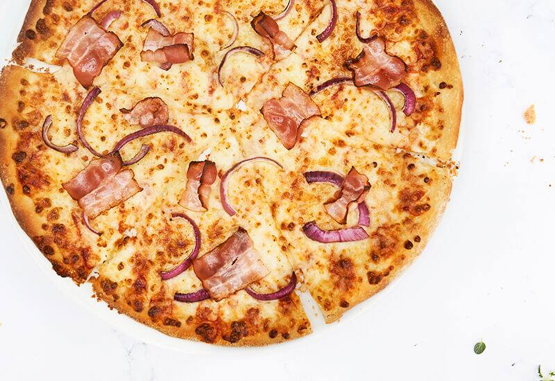 Pizza Bacon & Onion Domino's Pizza