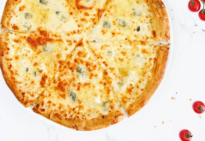 Pizza Creamy Four Cheese Domino's Pizza