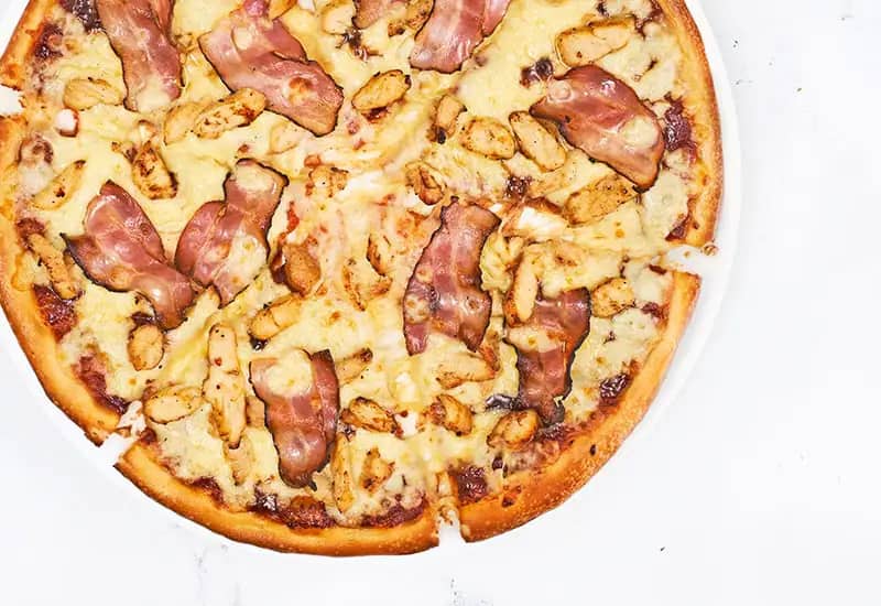 Pizza BBQ Chicken & Bacon Domino's Pizza